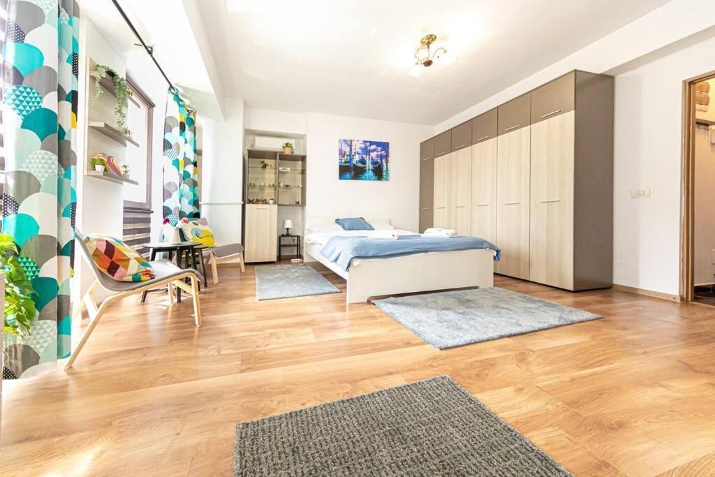 Central Studio Bucur Bucharest Exterior photo